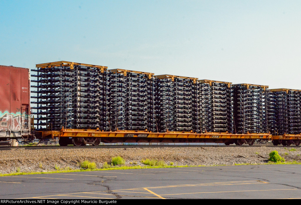 FTTX Flat Car with Truck Frames